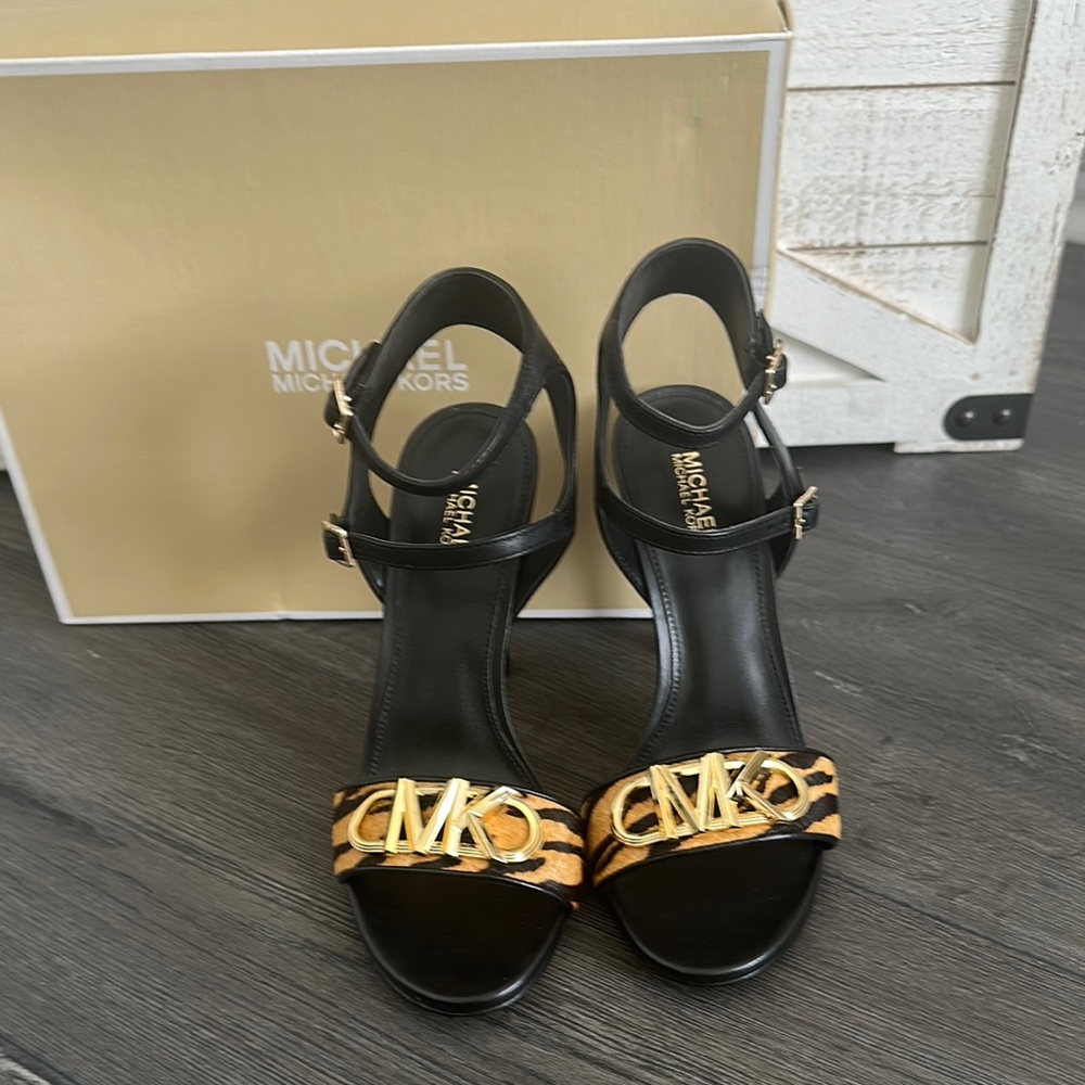 Michael Kors Black and Gold Heels